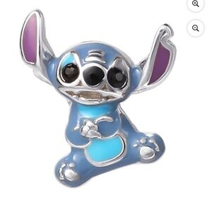 Meet your Posher, Jillian